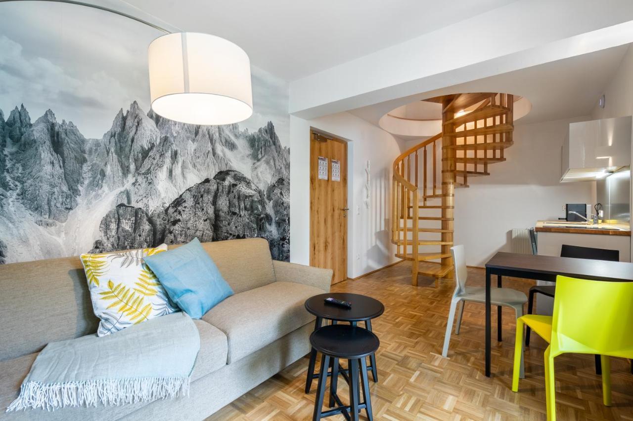 Sonnleitner Landhaus - Apartments Kotschach-Mauthen Exteriör bild